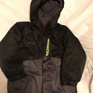 Boys winter coat size 4/5 small